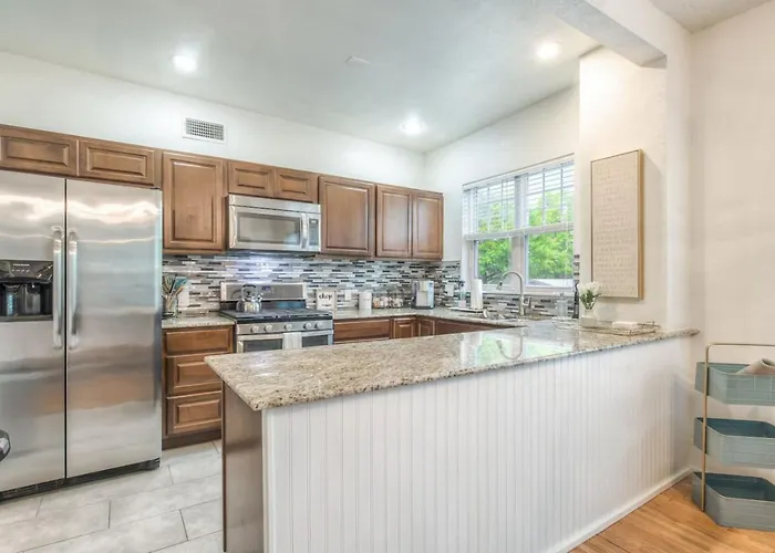 Carson Flats #4 | 1br • Near Bok• Osu Med•dtwn *