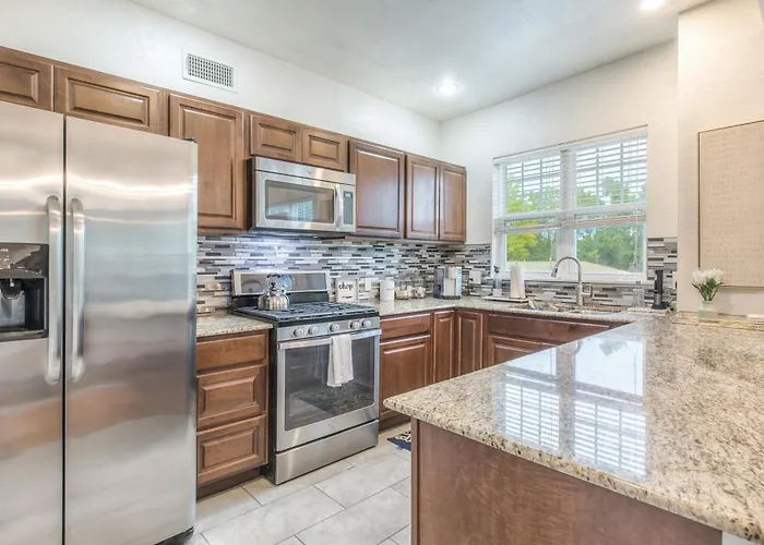 Carson Flats #4 | 1br • Near Bok• Osu Med•dtwn